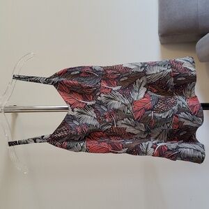 Ruffle hem women's cami blouse GAP sz S